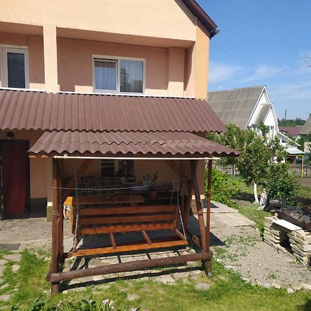 Guest House Cherepaha Каменец-Подольский Экстерьер фото